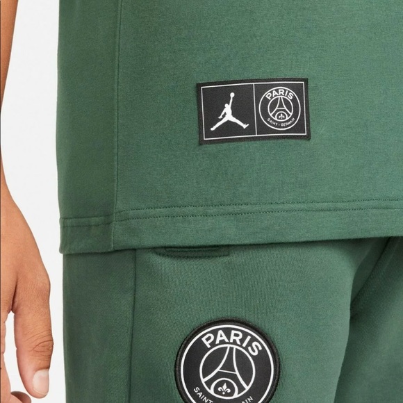 Air Jordan PSG shirt Size XL and XXL Brand new - Picture 4 of 5